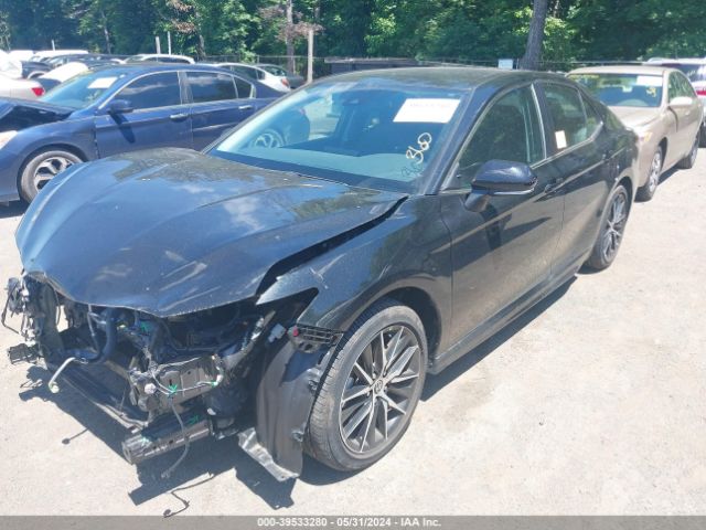 4T1G11AK6NU627721 Toyota CAMRY SE