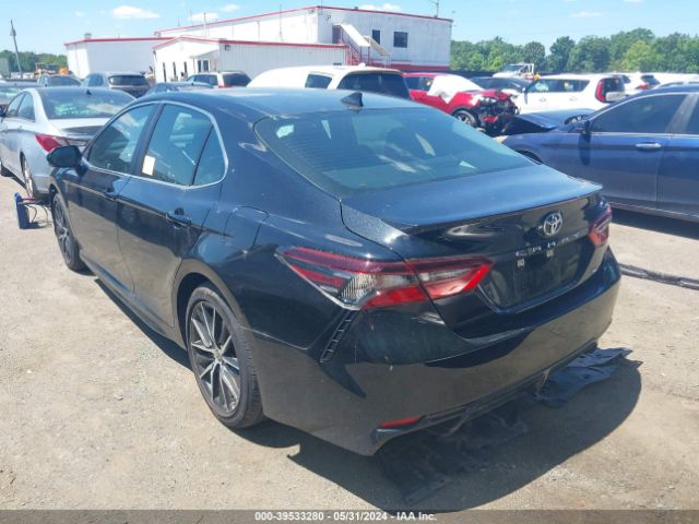 4T1G11AK6NU627721 Toyota CAMRY SE