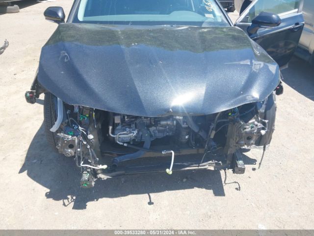 4T1G11AK6NU627721 Toyota CAMRY SE