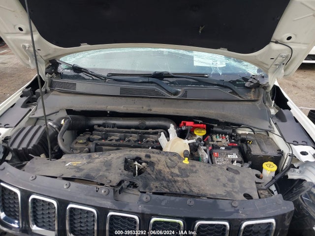 3C4NJCCB9KT675854 Jeep Compass Limited Fwd