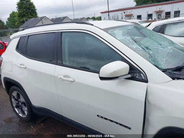 3C4NJCCB9KT675854 Jeep Compass Limited Fwd
