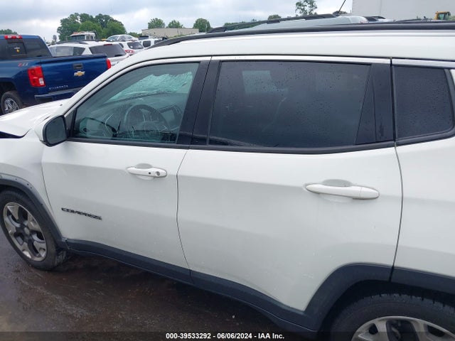3C4NJCCB9KT675854 Jeep Compass Limited Fwd