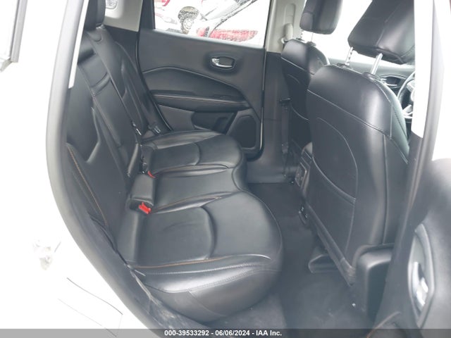 3C4NJCCB9KT675854 Jeep Compass Limited Fwd