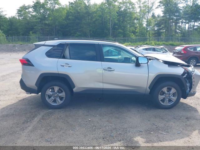 2T3P1RFV3RC410059 Toyota Rav4 Xle
