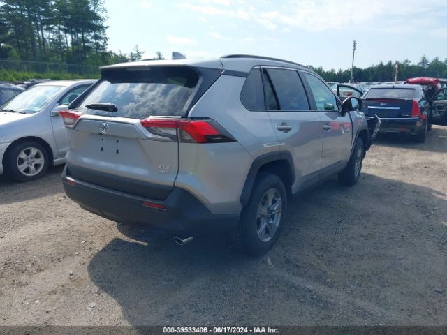 2T3P1RFV3RC410059 Toyota Rav4 Xle