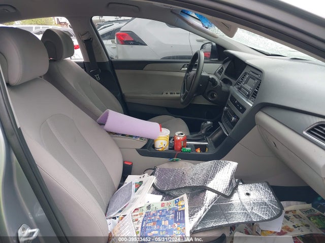 Hyundai Sonata 2016 5NPE24AF8GH388411 Image 5