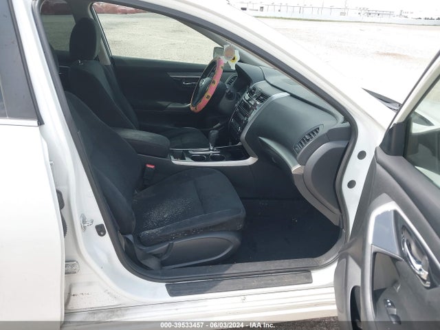 Nissan Altima 2.5 S 2014 1N4AL3AP0EN341147 Image 5