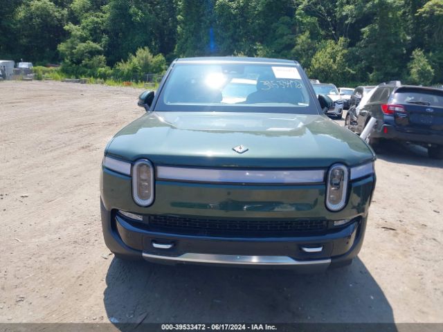 7PDSGABA8PN019739 Rivian R1s Adventure
