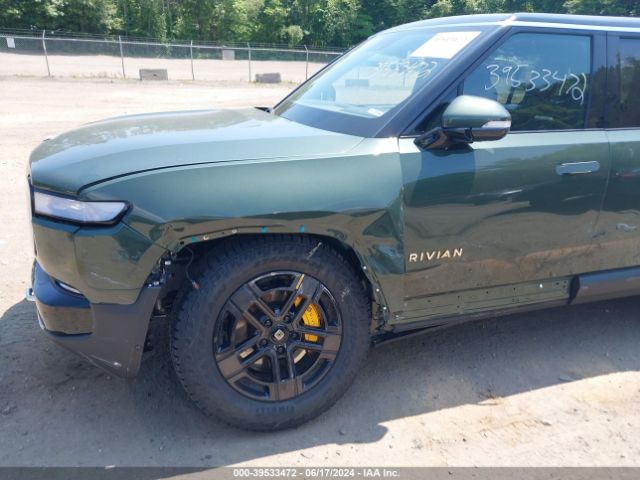 7PDSGABA8PN019739 Rivian R1s Adventure