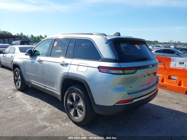 Jeep Grand Cherokee 4xe 2024 1C4RJYB65R8541998 Image 3