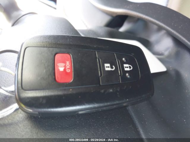 5TDGZRAH5MS048058 Toyota Highlander Xle