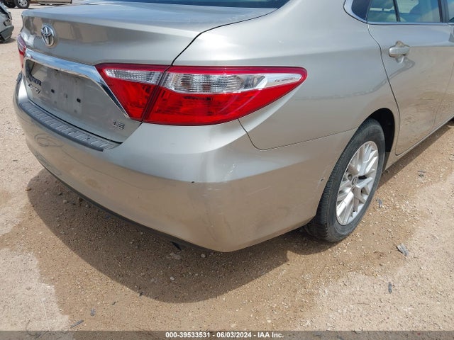 Toyota CAMRY LE 2016 4T4BF1FK1GR533114 Image 6