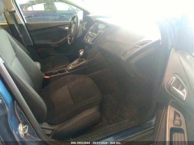 1FADP3M2XJL217264 Ford FOCUS SEL