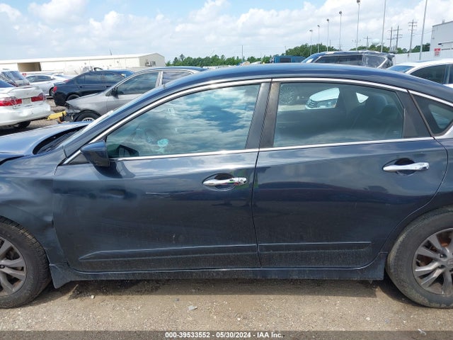 Nissan Altima 2.5 S 2015 1N4AL3AP4FC590452 Image 14