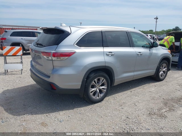 Toyota Highlander Xle V6 2014 5TDJKRFH4ES070461 Image 4