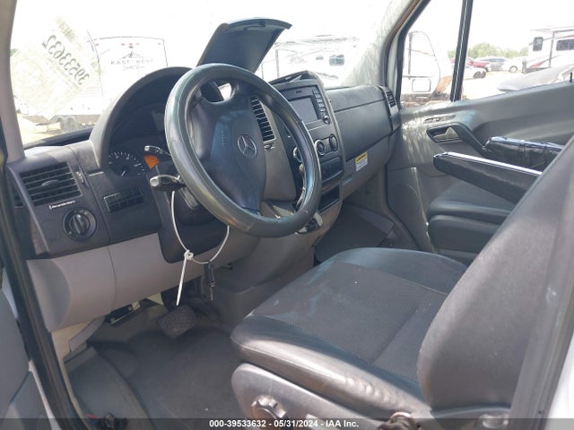 Продаж на аукціоні авто 2015 Mercedes-benz Sprinter 2500, vin: WD3PE8DC9F5954643, номер лоту: 39533632
