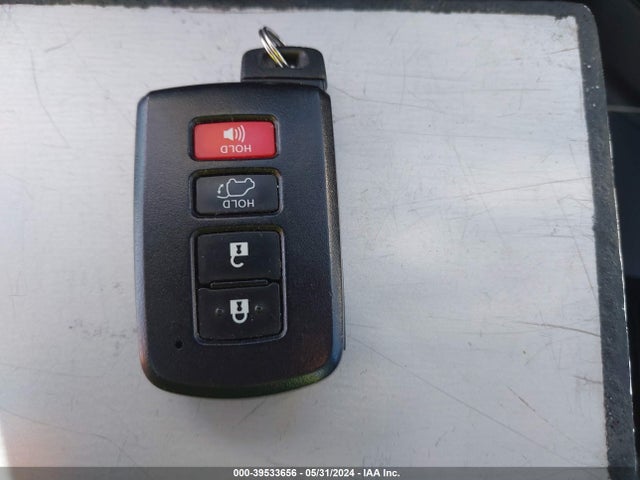 Toyota Rav4 Limited 2018 2T3YFREV8JW461762 Image 11