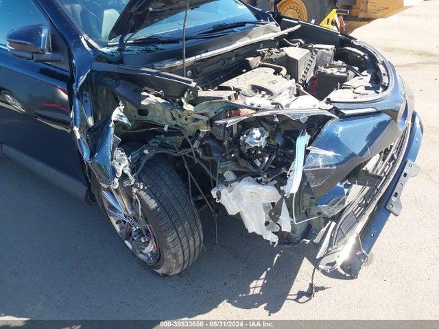 Toyota Rav4 Limited 2018 2T3YFREV8JW461762 Image 6