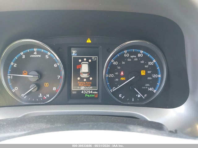Toyota Rav4 Limited 2018 2T3YFREV8JW461762 Image 7
