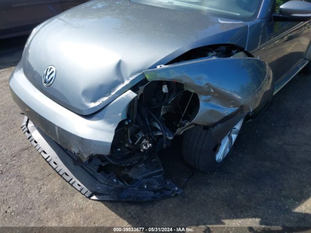 3VWFD7ATXJM727741 Volkswagen Beetle 2.0t Coast/2.0t S
