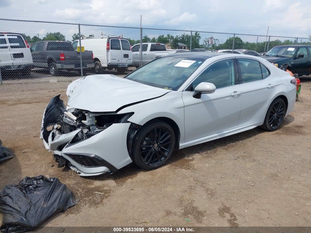 Toyota CAMRY XSE 2022 4T1K61AK7NU012641 Image 2