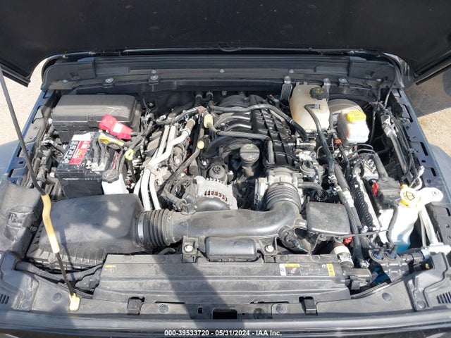 1C4HJXDG8NW168733 Jeep Wrangler Unlimited Sport S 4x4