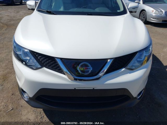 JN1BJ1CP6KW232710 Nissan Rogue Sport Sv