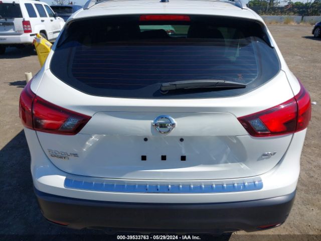 JN1BJ1CP6KW232710 Nissan Rogue Sport Sv