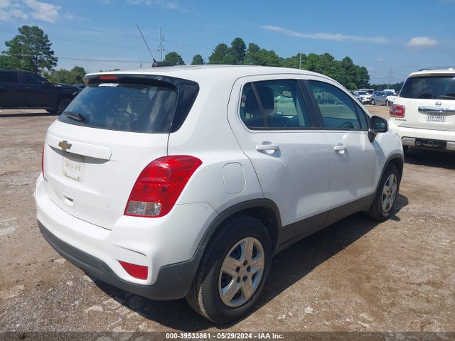 Chevrolet TRAX LS 2017 3GNCJKSBXHL265437 Image 4
