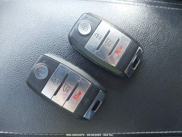 KNDPNCAC7J7321200 KIA Sportage Ex