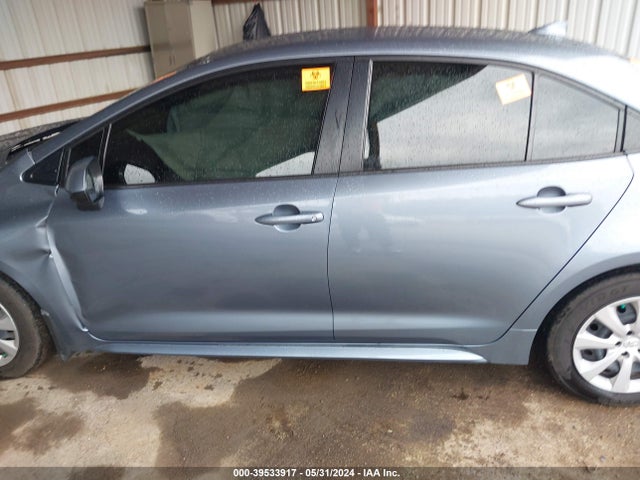 Toyota COROLLA LE 2022 JTDEPMAE8NJ229336 Image 14