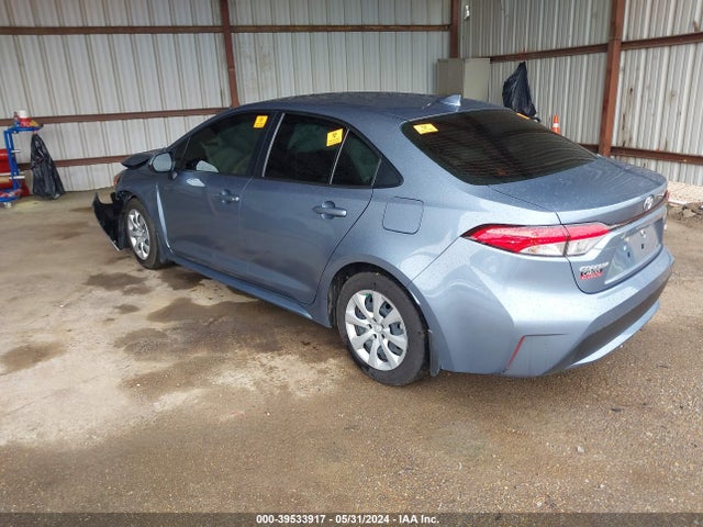 Toyota COROLLA LE 2022 JTDEPMAE8NJ229336 Image 3