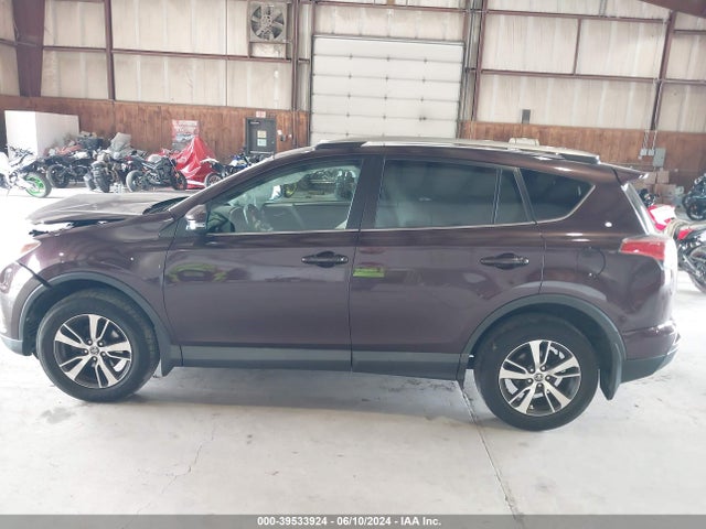 Toyota Rav4 Xle 2017 2T3RFREV7HW661871 Image 14