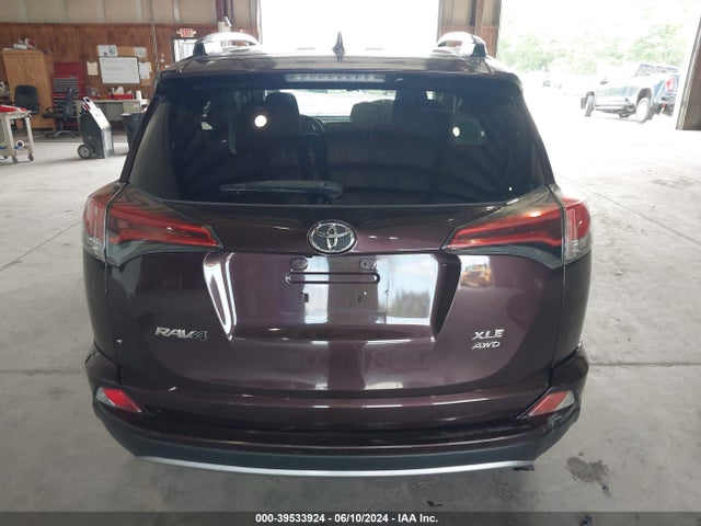Toyota Rav4 Xle 2017 2T3RFREV7HW661871 Image 16