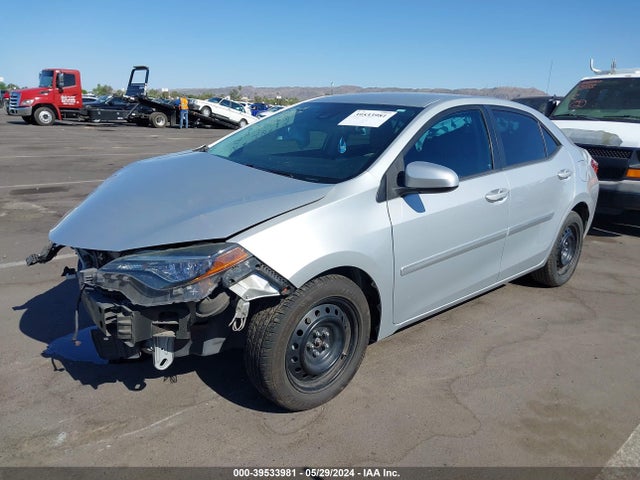Toyota COROLLA LE 2017 2T1BURHE5HC958490 Image 2