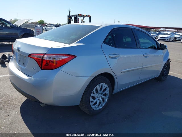 Toyota COROLLA LE 2017 2T1BURHE5HC958490 Image 4
