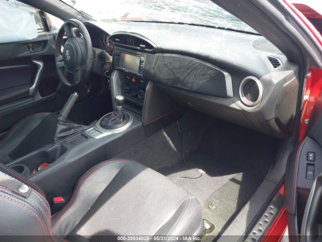 JF1ZNAA10E8701724 Scion FR-S