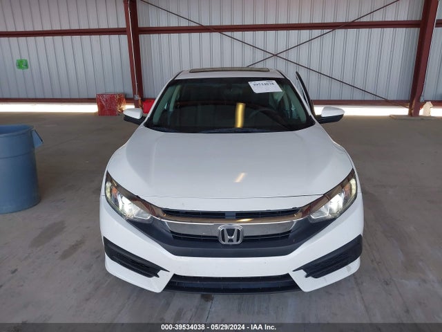 Honda CIVIC EX 2018 2HGFC2F75JH532053 Image 12
