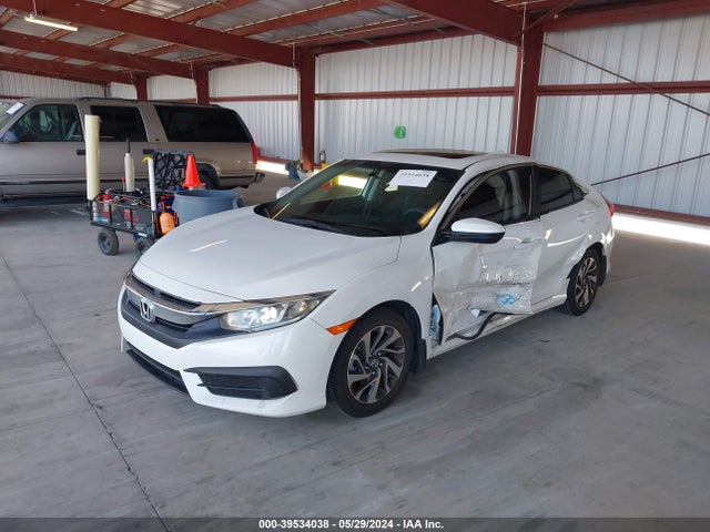 Honda CIVIC EX 2018 2HGFC2F75JH532053 Image 2