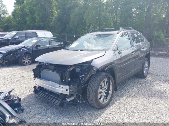 2T3A1RFV5RC440086 Toyota Rav4 Xle Premium