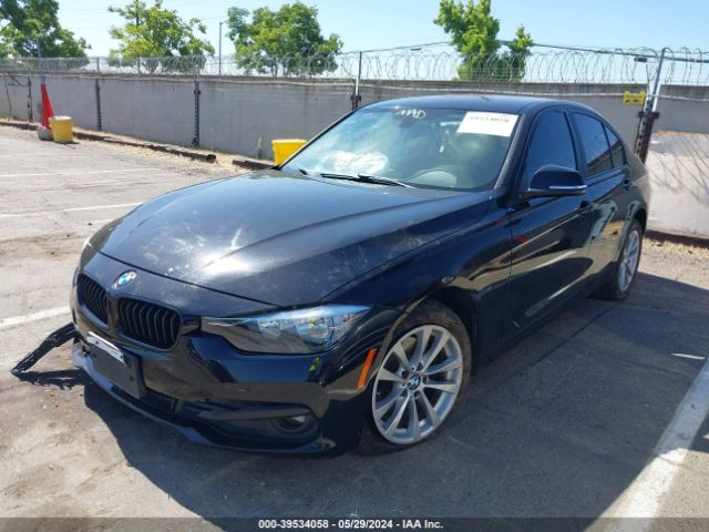 WBA8A9C31HK863977 BMW 320i