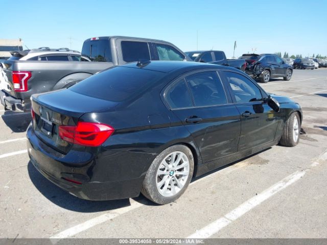 WBA8A9C31HK863977 BMW 320i