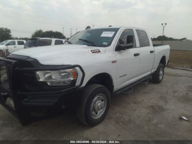 3C6UR5CJ9NG130975 RAM 2500 Tradesman  4x4 6'4 Box