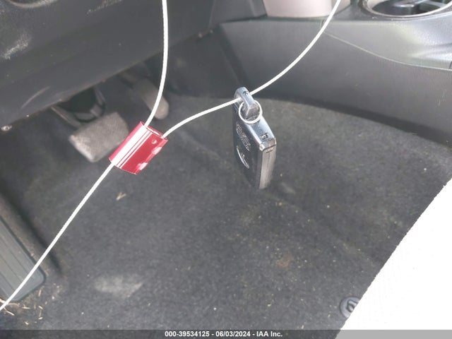 Toyota Rav4 Xle 2017 JTMWFREV2HJ142728 Image 11