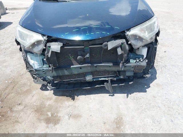 Toyota Rav4 Xle 2017 JTMWFREV2HJ142728 Image 6