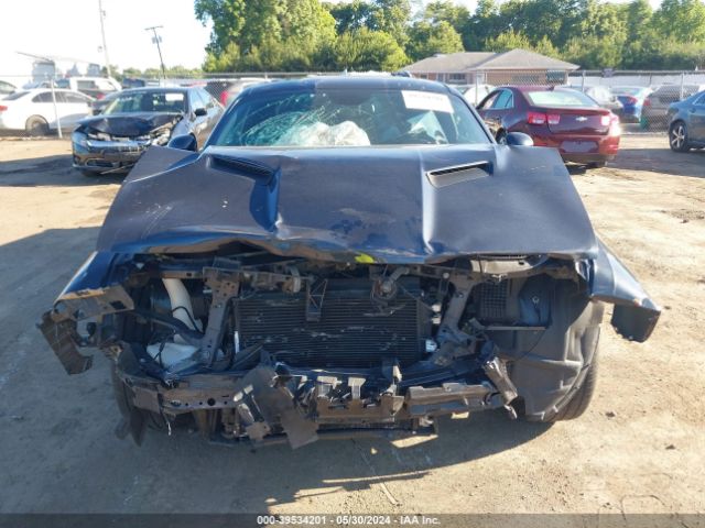 2C3CDZAG9JH322087 Dodge Challenger Sxt Plus