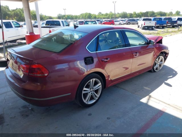 1VWCT7A34FC048790 Volkswagen Passat 1.8t Sel Premium