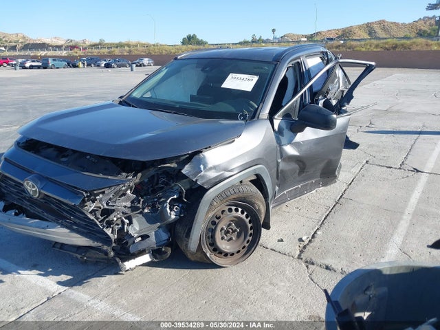 Toyota RAV4 LE 2021 2T3H1RFV2MC126466 Image 2