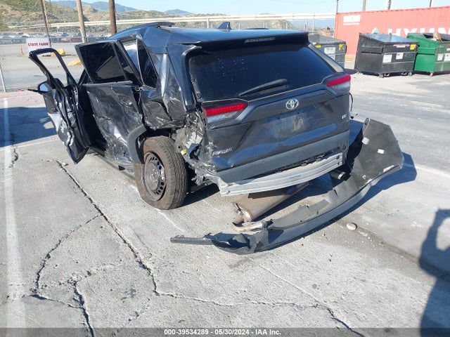 Toyota RAV4 LE 2021 2T3H1RFV2MC126466 Image 3