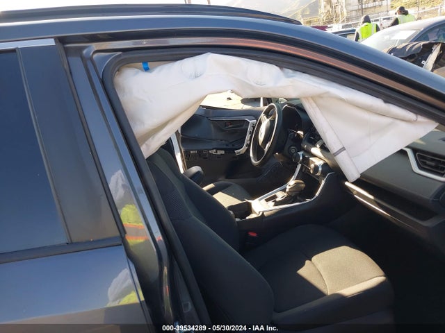 Toyota RAV4 LE 2021 2T3H1RFV2MC126466 Image 5